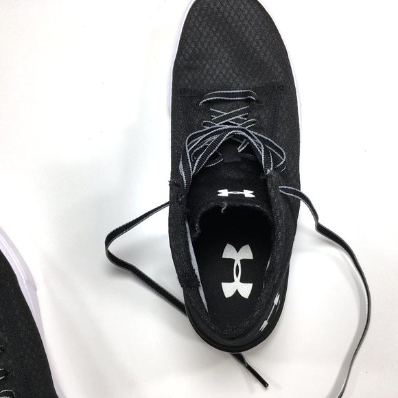 Under Armour Kickit2 Mid Lightweight Shoes Size 6Y - Picture 10 of 10